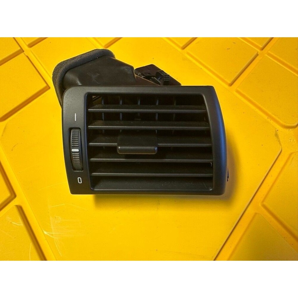99-06 BMW E46 3 Series M3 Right Passenger Dashboard A/C Air Vent Grille OEM